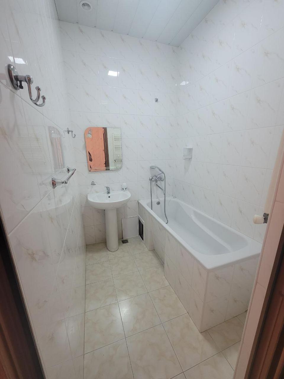 Tsaghkadzor Inn Guest House Екстериор снимка