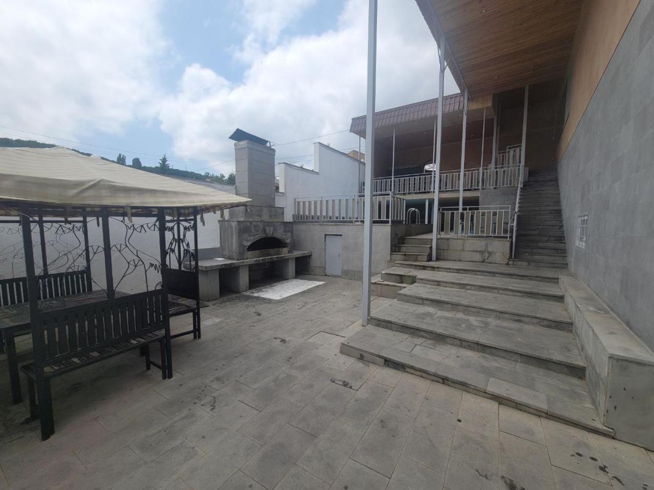 Tsaghkadzor Inn Guest House Екстериор снимка